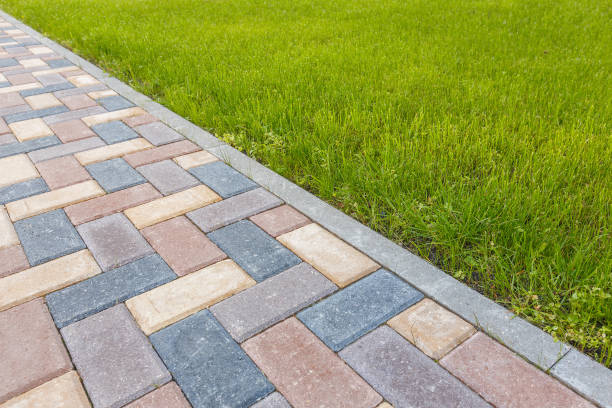 Best Professional Driveway Pavers  in St Peter, WI